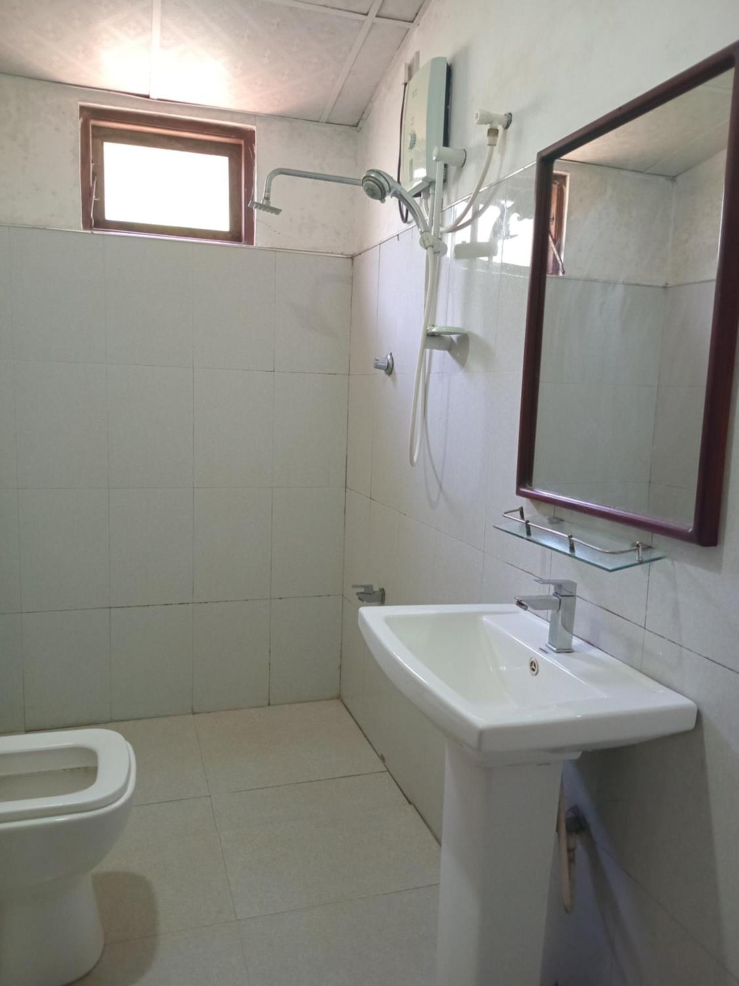 Habarana Dulwan Guest House Exterior photo